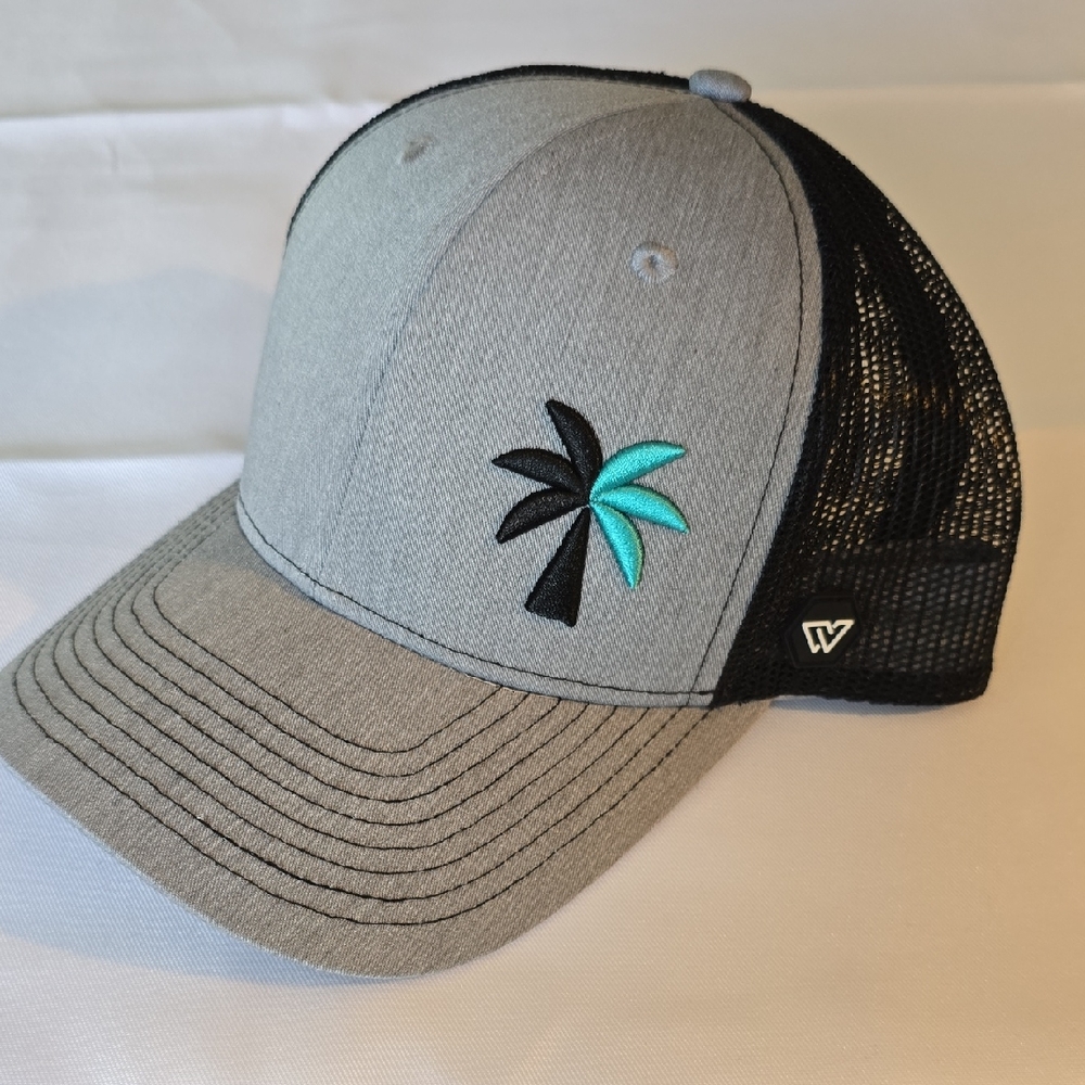 WUE HATS NWOT Trucker Hat